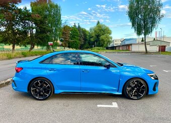 Audi RS3 2.5 TFSI Quattro TURBO BLUE - 4