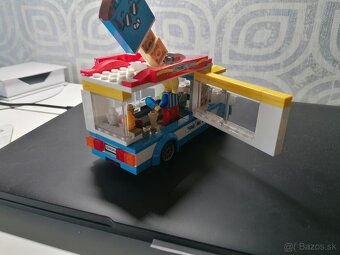 Lego zmrzlinárske auto 60253 - 4