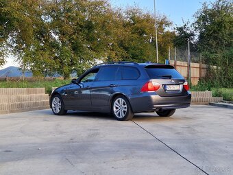 BMW E91 320d M47 120kw manual - 4