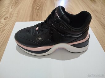 Dámske holografické tenisky GUESS - 4