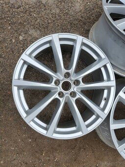sada originálních alu kol Volkswagen 5x112 - 4