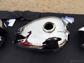 Nádrže Jawa čz - 4