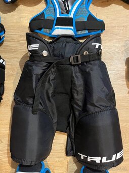 Hokejova vystroj 115-130cm TRUE - 4