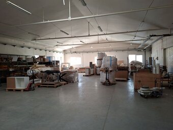 Hala na prenájom na Bzinách pri Dolnom Kubíne - 4