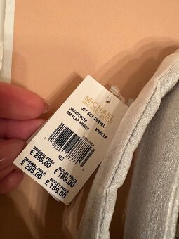 Michael Kors kabelka - 4