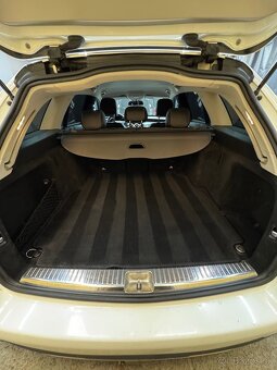 Mercedes-Benz C220d 4MATIC - 4