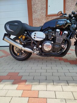 Yamaha xjr 1300 - 4