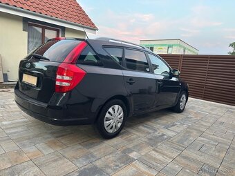 Predáme rodinné a spoľahlivé auto Kia Ceed SW 1,4- 77,2 kW - 4