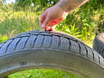 Predám zimné gumy nokian 255/40 R19 - 4