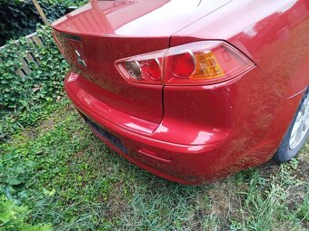 Mitsubishi lancer 2011 1.6 benzin - 4