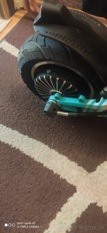 Predám Vsett 9+ dvojmotorová 48v 19,2Ah LG - 4