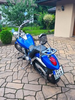 Kawasaki VN 900 - 4