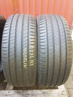 235/55R18 Bridgestone a Michelin - 4