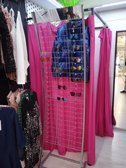 Predám zariadenie predajne - 4