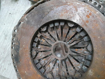 Spojka a lamela na multicar - 4