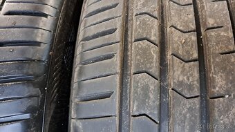 Predám 4ks pekné letné 205/50r17-93V Vredestein - 4