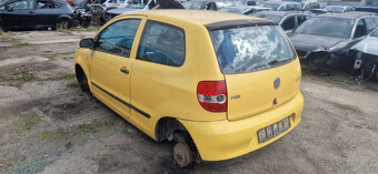 Lacno rozpredám VW FOX na náhradné diely - 4
