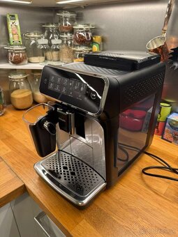 Kávovar Philips 3200 s mliečnym systémom LatteGo - 4