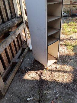 PLECHOVA SKRINKA - 4