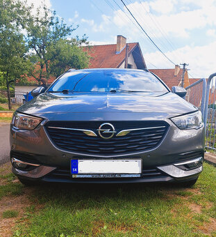 INSIGNIA Sports Tourer 2,0CDTi 170k - 4