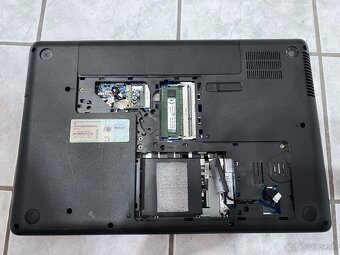 HP notebook Amd dual X2 / 4GB RAM - 4