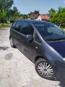 ford focus cmax - 4