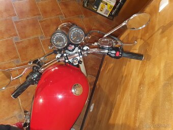 Triumph Bonneville T100 2010 - 4