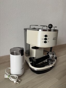 Pákový kávovar delonghi - 4