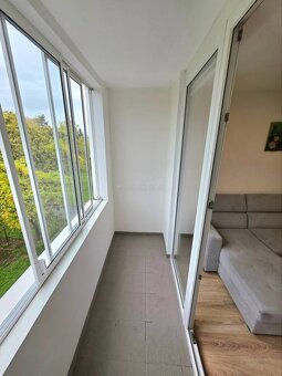 1,5i byt Miškovecká, po rekonštrukcii + loggia, zariadený - 4