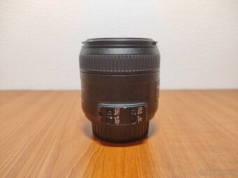 Nikon AF-S DX Micro Nikkor 40mm f/2.8G - TOP STAV - 4