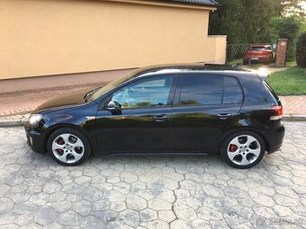 VOLKSWAGEN GOLF GTI 2.0 TFSI TURBO BENZÍN - 4
