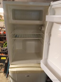 Vstavaná chladnička - 4