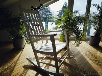 Hojdacie kreslo , drevené výška 110cm - 4