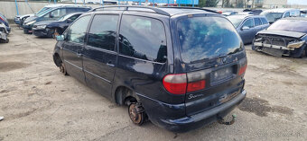 Lacno rozpredám VW Sharan 1995-2000 na náhradné diely - 4