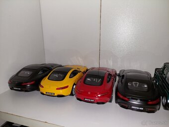 Modely áut 1:24 - 4