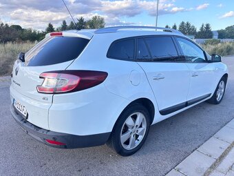 Renault Mégane Grandtour 1.5 DCi - 4