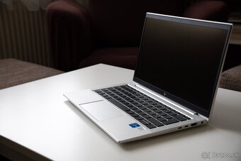 Predám HP EliteBook 830 g8 , 4TB SSD , 32GB ram - 4