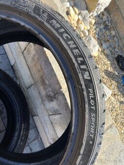 255/35 r19 Michelin Pilot Sport 5 - 2KS - 4