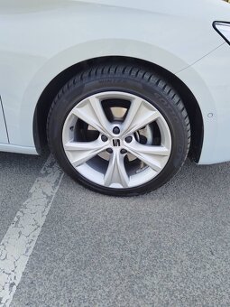 Seat leon FR 1.5 TSI (96kW) -130 koní 6 st. 2024 - 4