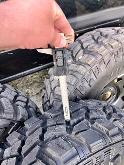 Land rover Discovery 2 Cooper discoverer 265/75 R16 - 4