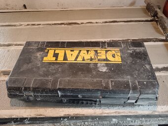 Dewalt D25900K - 4