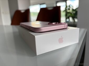 Apple iPhone 15 128GB Pink - ako nový - 4