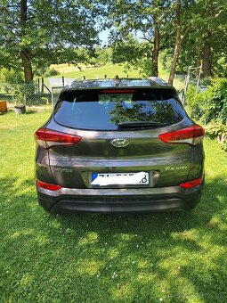 Hyundai Tucson - 4