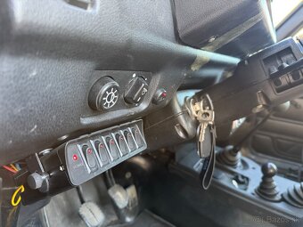 Predám ladu nivu 1,7i 4x4 - 4