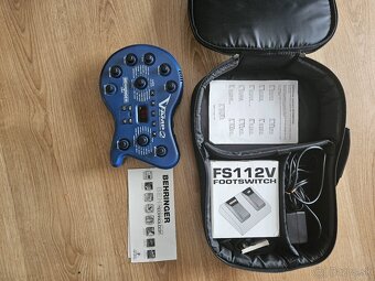 Behringer V-AMP 2 – Gitarový amp modeler + footswitch + tašk - 4
