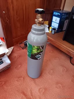 Co2 flaša 5l + Aquario reduktor BLUE s ihlovým ventilom a no - 4