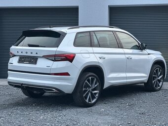 ŠKODA KODIAQ SPORTLINE 4x4 2.0 TDI 110KW TAŽNÉ cockpit m2023 - 4