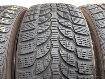 235/35 R19 -zimné - 4