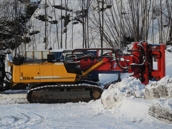 70t tunel bagr panely Liebherr R954C Litronic panelování - 4