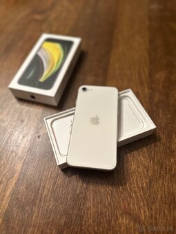 IPhone SE (SE3, 2022) 64GB - 4